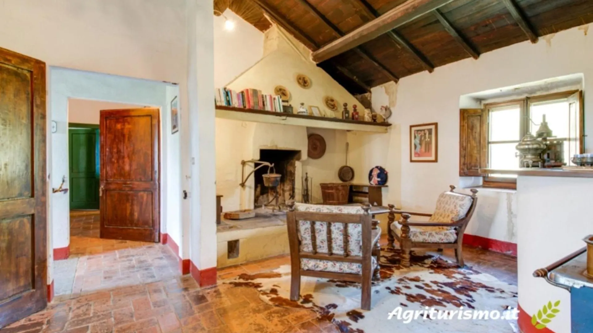Exclusive Apartment With Fireplace La Lama 0*,